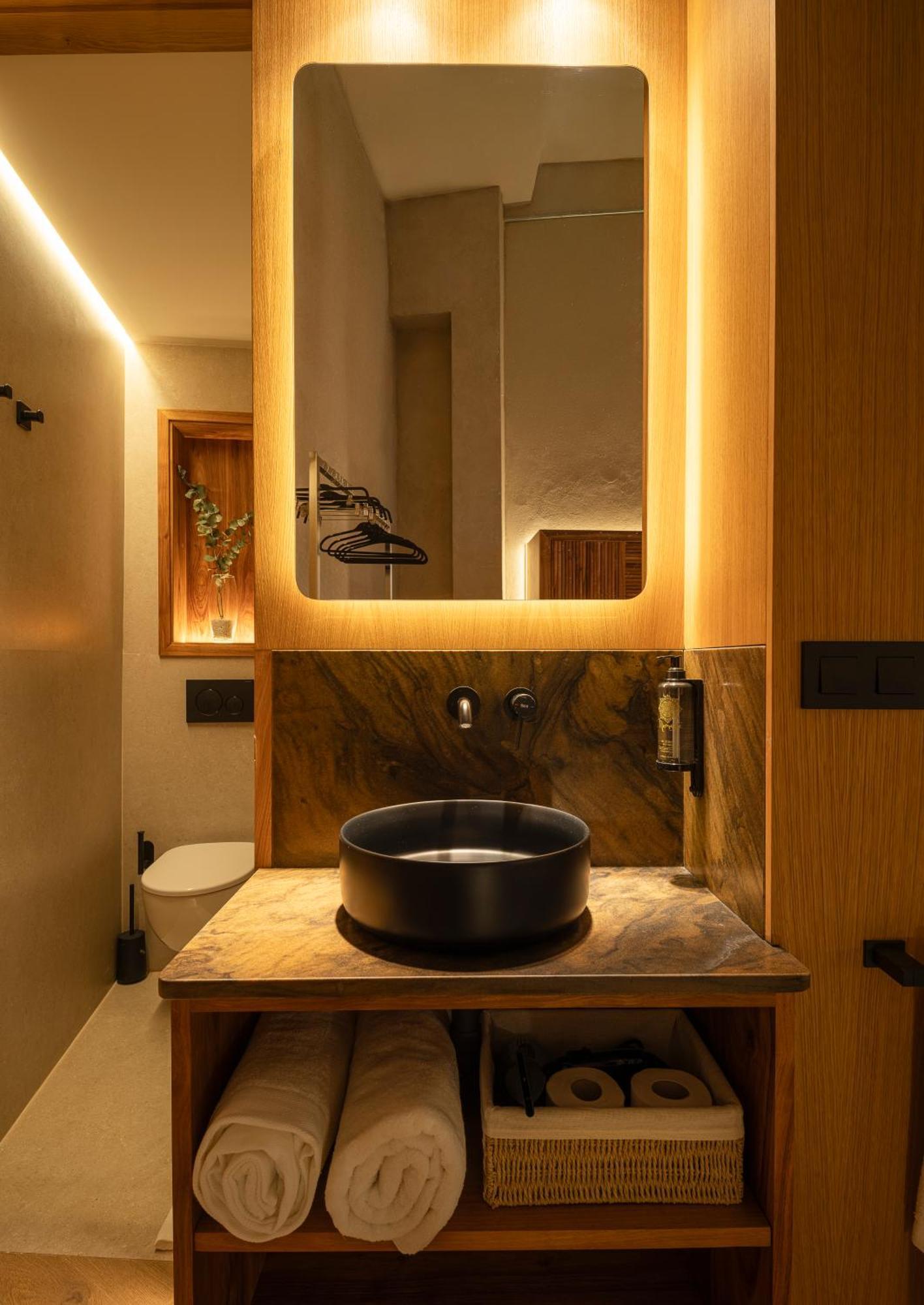 City Center - Avenue Luxury Apartment - Private Free Parking Sevilla Exterior foto